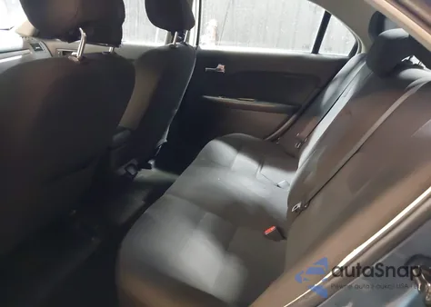 2012 Ford Fusion Hybrid z USA, uszkodzony, nr VIN 3FADP0L36CR260951